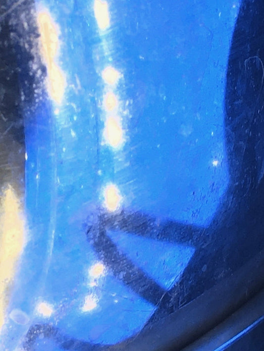 Ein Schiff in den Wellen